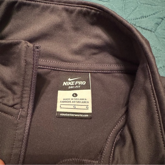 Nike Pro Dri-Fit Women’s Large L Quarter Zip Pullover - Running - Athletic - Picture 3 of 6